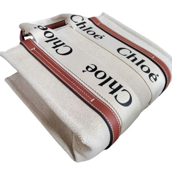 Chloé Woody Small Tote Handbag - Picture 8 of 17